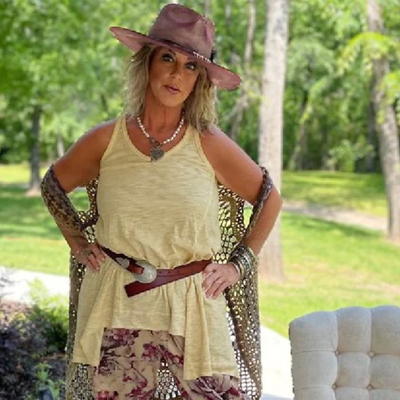 Jaded Gypsy Tops - NEW Jaded Gypsy - Beyond The Moon Tank - Tea Stain
